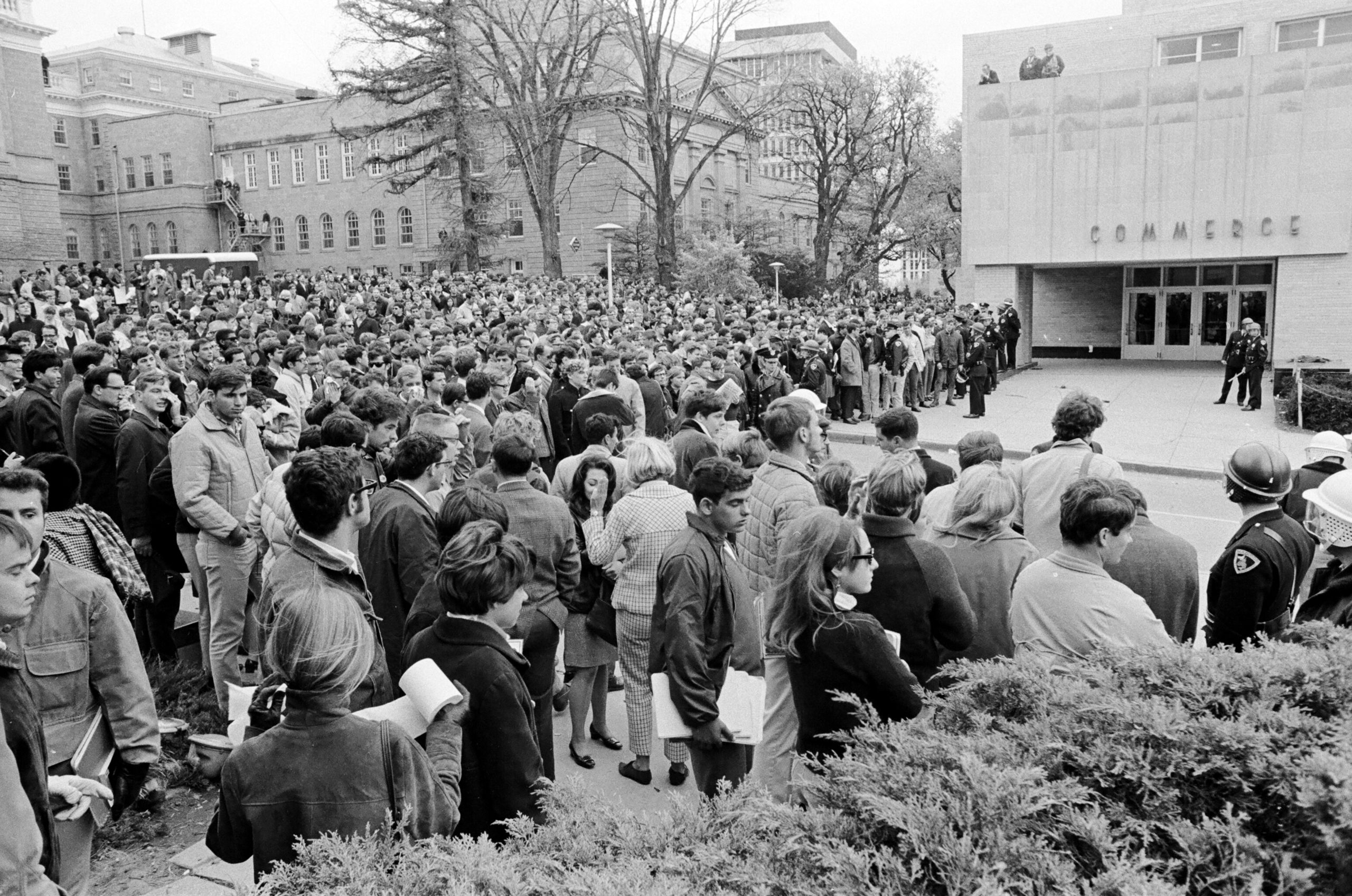 Student demonstrators amass outside the Commerce Building on the UW–Madison campus during a protest of campus recruiting efforts by the Dow Chemical Company on Oct. 18, 1967.